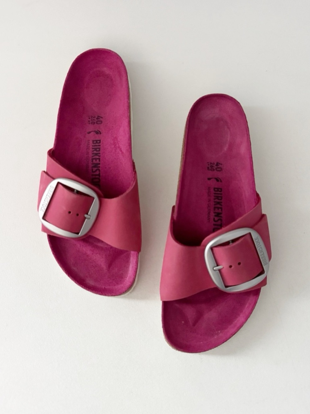 Birkenstock Madrid Big Buckle Sandal EU 40 US 9 Pink Suede Flat Slide Casual - Picture 2 of 8
